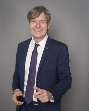 Dr. Christian Felten