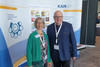 KAN-Messestand auf dem LAK-Kongress mit Stefan Pemp, früheres KAN-Mitglied und Mitarbeiterin der KAN, Brigitta Hempel.