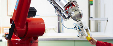 The Institute for Occupational Safety and Health of the DGUV tests and evaluates protective measures on collaborative robots.