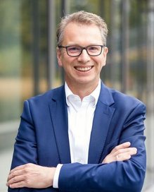 Peer-Oliver Villwock